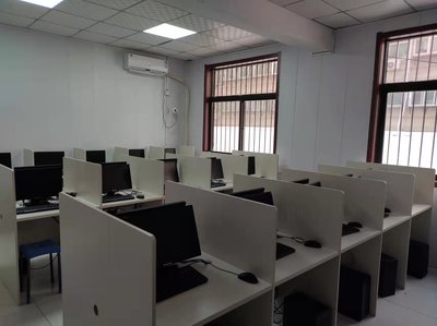 濟(jì)南魯科教育培訓(xùn)學(xué)校 專(zhuān)業(yè)電腦教室與機(jī)房出租服務(wù)